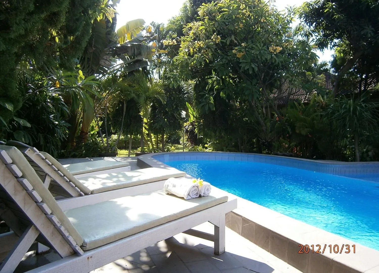 Adus Beach Inn Legian  Guest house Legian (Bali)