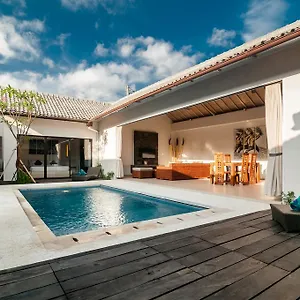 Anakula Villas Legian (Bali)